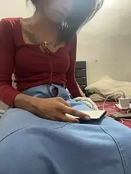 Stripchat Free Porn Cam of Reena_Chennai
