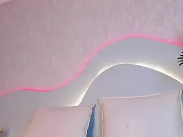 Stripchat Live Porn of CannelaSmith