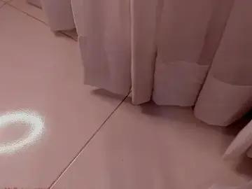 Stripchat Free Porn Cam of CannelaSmith