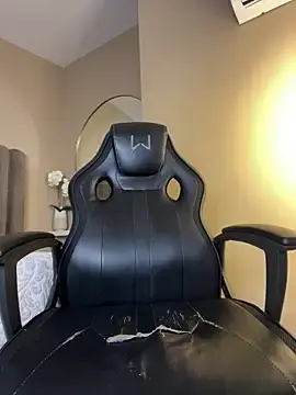 Stripchat Free Porn Cam of _VictoriaCollins_