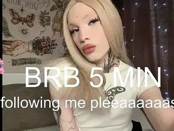 Stripchat Sex Cam of 1lola4ka