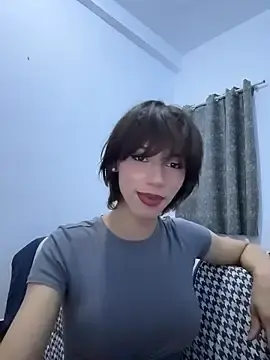 Stripchat Free Porn Cam of Carlita_cute