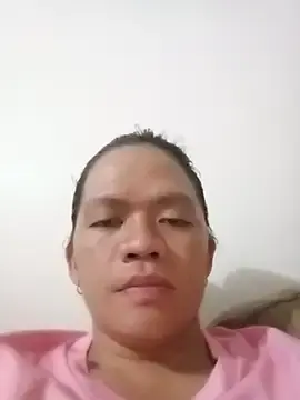 Queen_day from stripchat