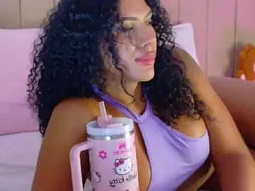 Stripchat Free Live Porn of bunny_nicolle