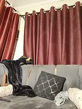 Stripchat Adult Webcam of QingMother