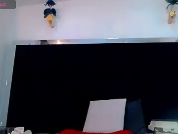 Stripchat Live Sex of princessrainbowx