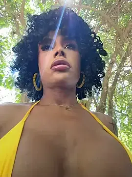 Stripchat Free Live Porn of HOT_LADY_777