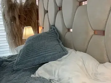 Stripchat Free Live Porn of HOT_LADY_777
