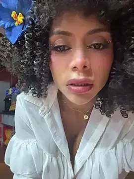 Stripchat Live Sex Cam of HOT_LADY_777