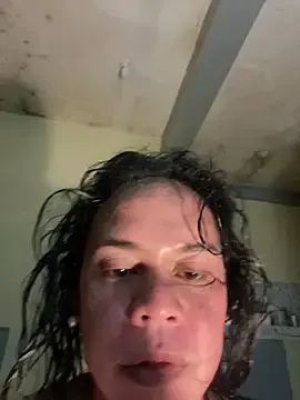 Stripchat Live Sex Cam of sweetyula