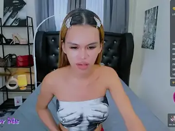 Stripchat Live Sex of Lourdes_hills