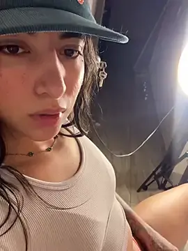 Stripchat Nude Webcam of valeriahornier