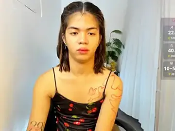 Stripchat Sex Cam of Tikolina_uncut