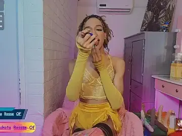 Stripchat Live Sex Cam of DakotaRosee