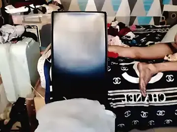 Stripchat Sex Cam of Savannah_Cock