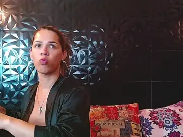 Stripchat Sex Cam of PINK__LOLA1