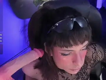 Stripchat Free Porn Cam of Danika_Dahl