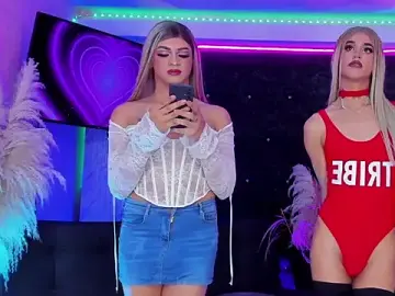 Stripchat Private Sex Chat of Queens_Wonders_Blonders