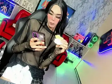 cami_valkyrie from stripchat