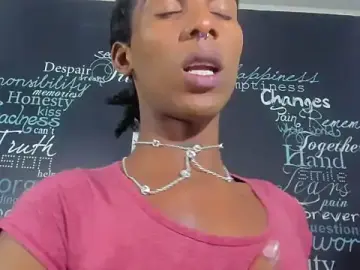 Stripchat Private Sex Chat of Xamira_hot