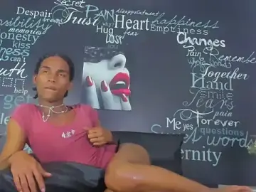 Xamira_hot from stripchat