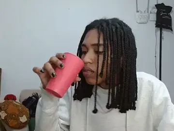 Stripchat Sex Cam of angelamarie1