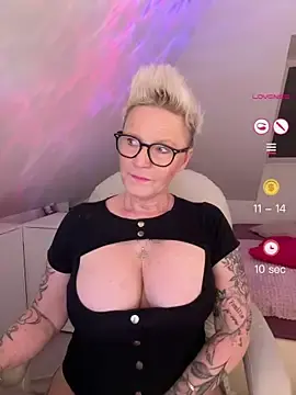 Stripchat Live Sex of German_Milf