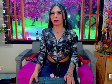 Stripchat Best live sex cam show of lilith_queen__