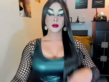Master_Nicole from stripchat