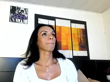 Stripchat Free Live Porn of MeganRhyder