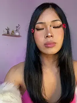 Stripchat Best Webcam of MiaraLove