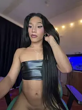 Stripchat Nude Webcam of Emaa-