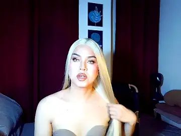 MistressLuna1 from stripchat