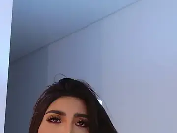 Stripchat Free Live Porn of _BellaDonna_