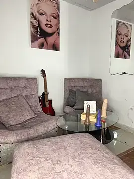 Stripchat Best Webcam of Mydreams69