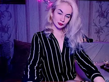 Stripchat Free Live Porn of xxxcharismaaa