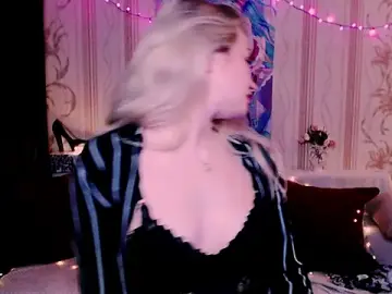 Stripchat Sex Cam of xxxcharismaaa