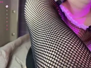 Stripchat Free Porn Cam of Maria_Bowie
