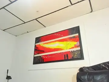 Stripchat Adult Webcam of valeriapinkxx