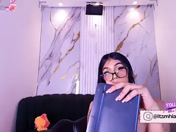 Stripchat Free Live Porn of Mhiaa_Sweet
