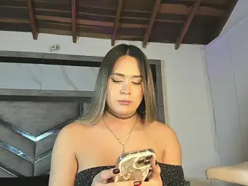 Stripchat Sex Cam of sahara_sweet00