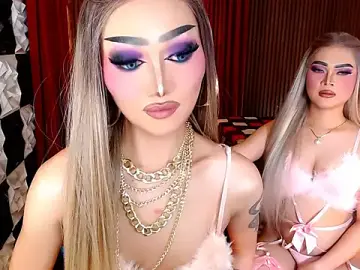 Stripchat Best live sex cam show of IndestructibleLily