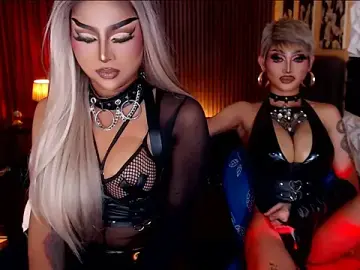 Stripchat Watch Live Sex Cams of IndestructibleLily