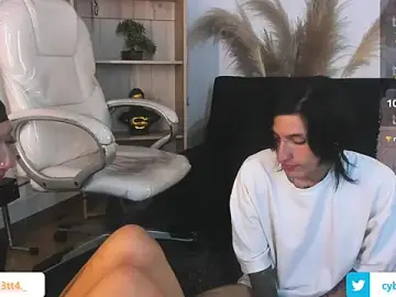 Stripchat Free Live Porn of Kitty_vamp