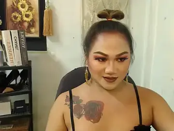 Wild_yummynam from stripchat