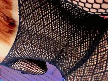 Stripchat Watch Live Sex Cams of Camille_deluxe