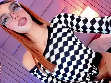 Stripchat Watch Live Sex Cams of Camille_deluxe
