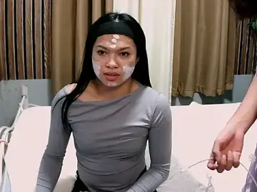 Stripchat Nude Webcam of SluttyZowi