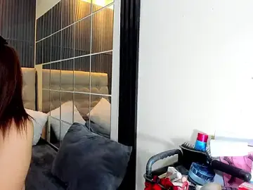 Stripchat Live Sex Cam of delightfulprincessts