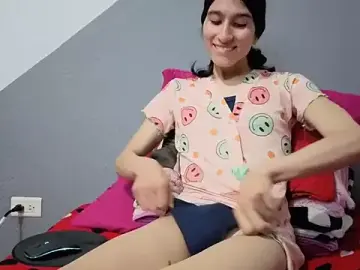 Stripchat Sex Cam of Safiro_Queen